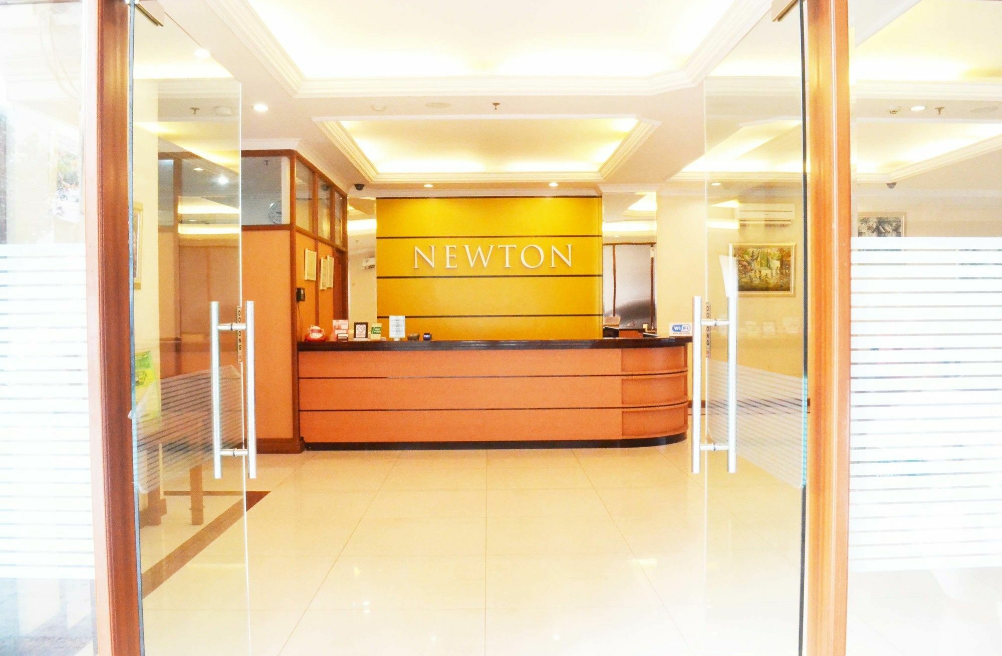 Newton Residence Jakarta Exterior photo